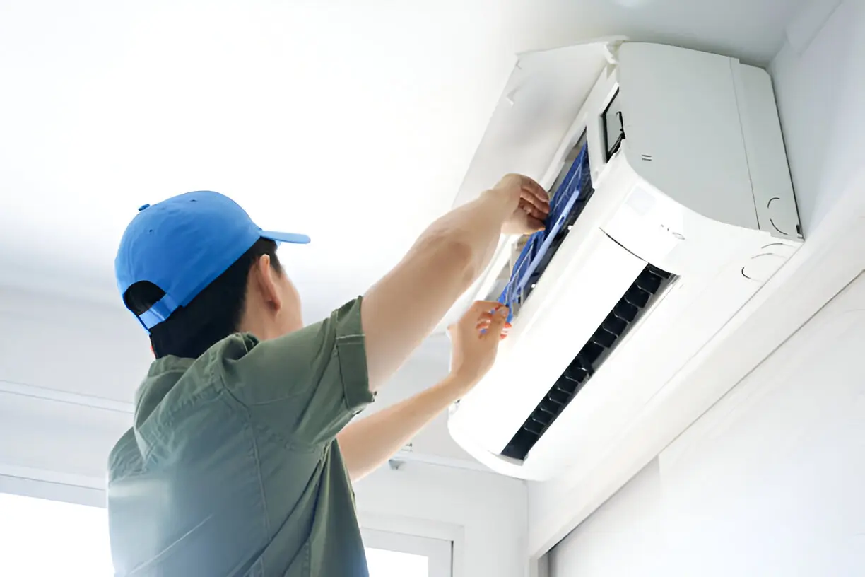 Air Conditioning Contractor in Miami Lakes providing residential cooling services